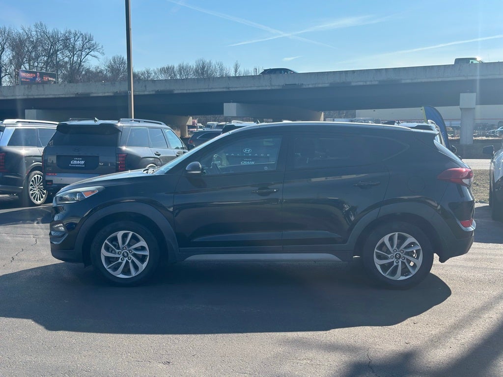 2017 Hyundai TUCSON SE Plus