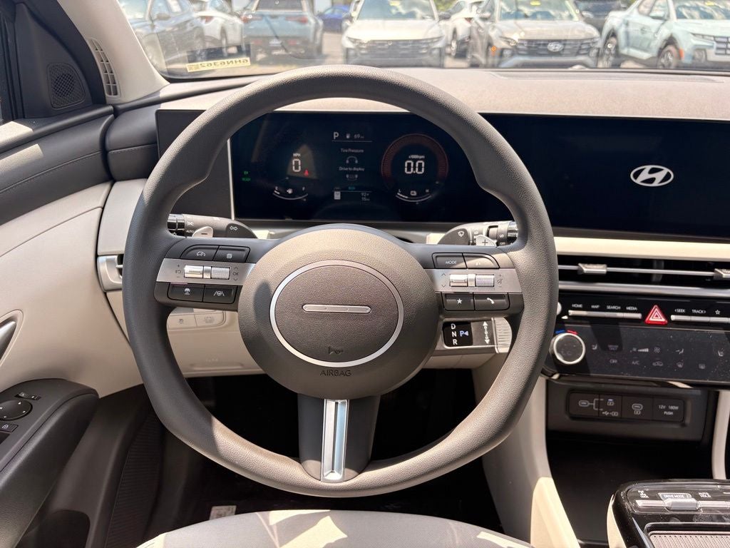 2026 Hyundai TUCSON HYBRID SEL