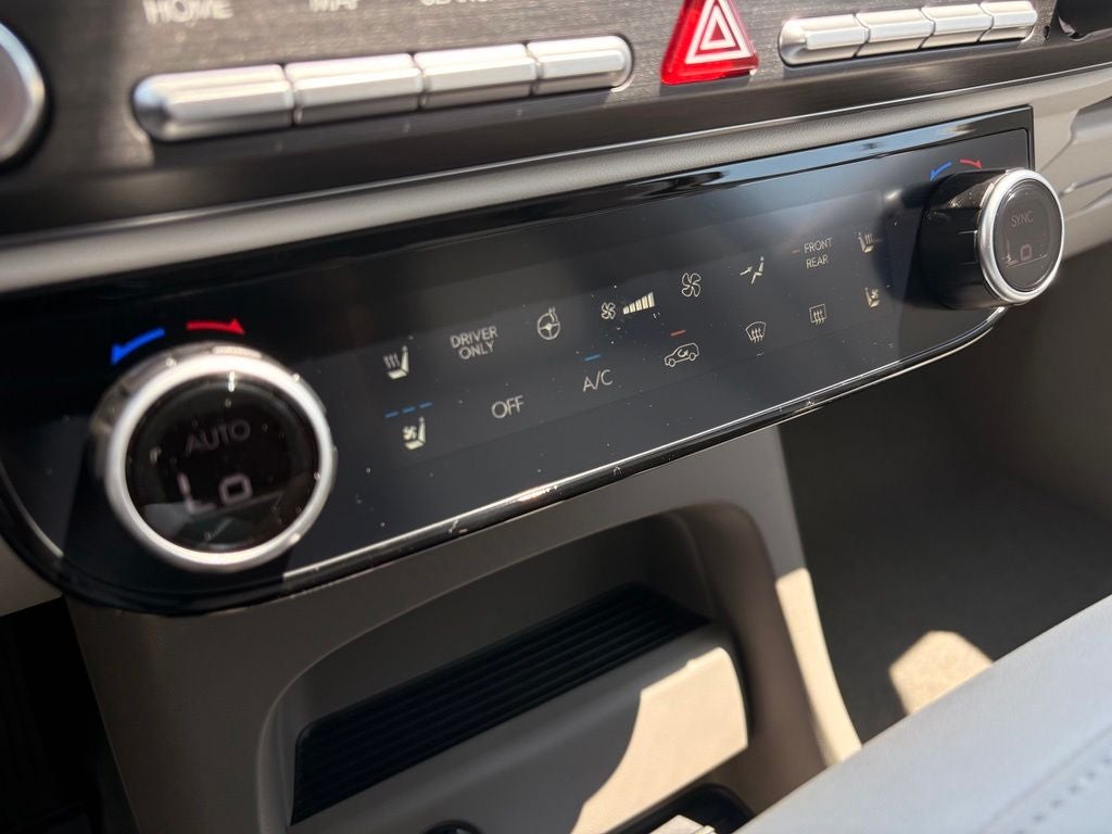 2026 Hyundai PALISADE HYBRID SEL Premium 7 Passenger