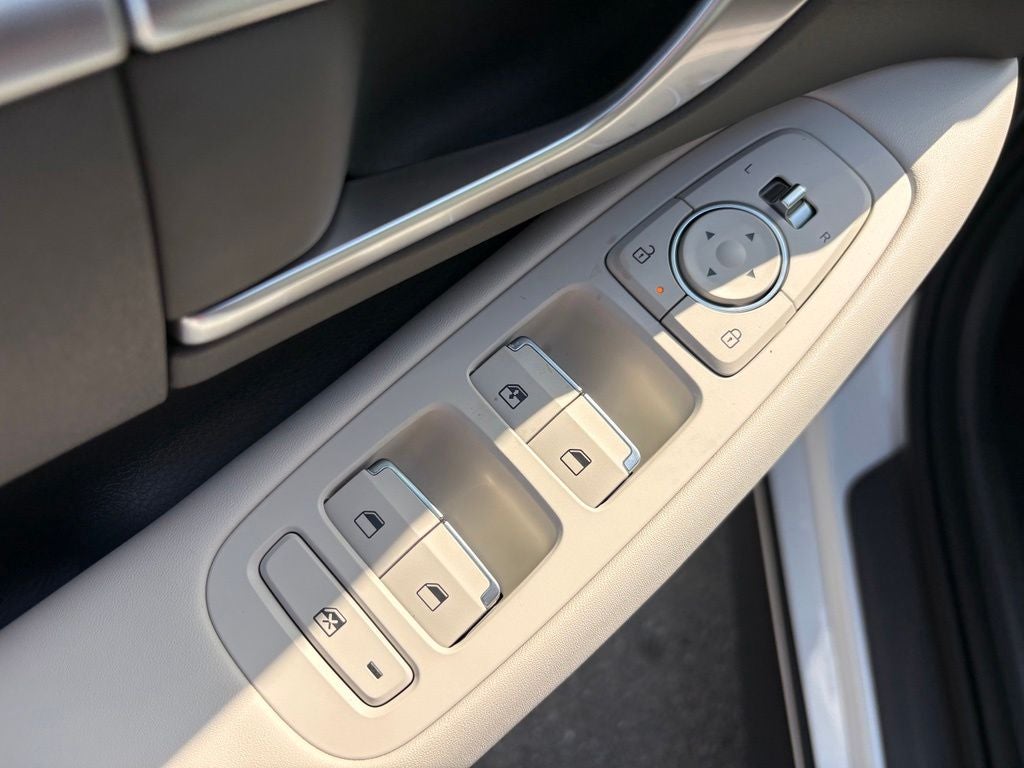 2026 Hyundai SONATA SE