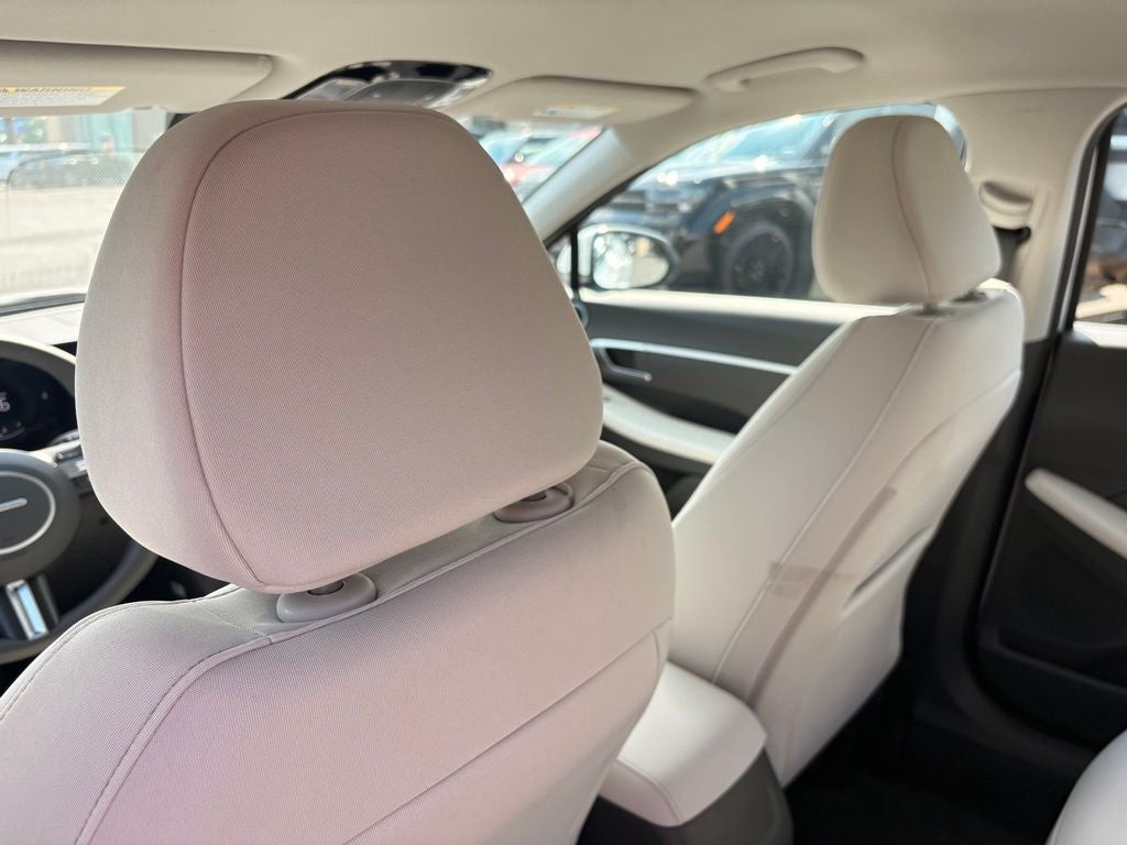 2026 Hyundai SONATA SE