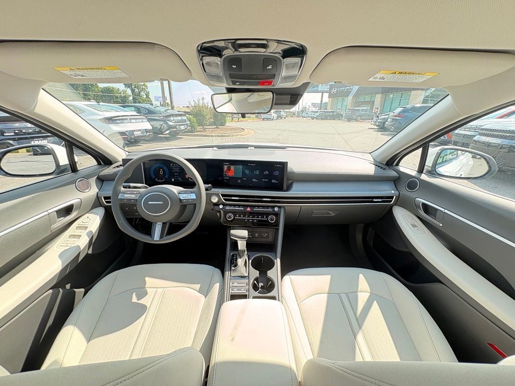 2026 Hyundai SONATA SE
