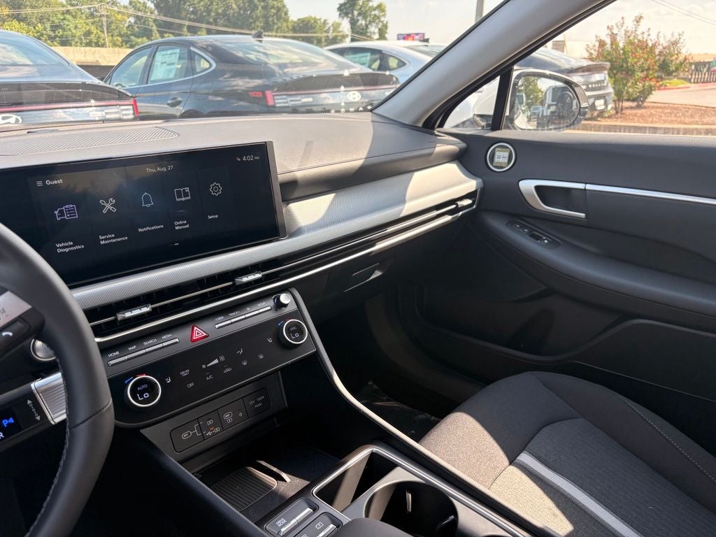 2026 Hyundai SONATA HYBRID SEL