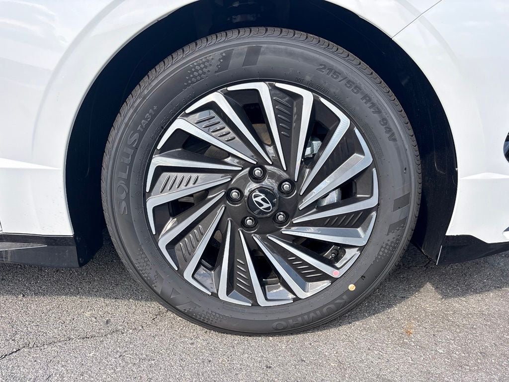 2026 Hyundai SONATA HYBRID SEL