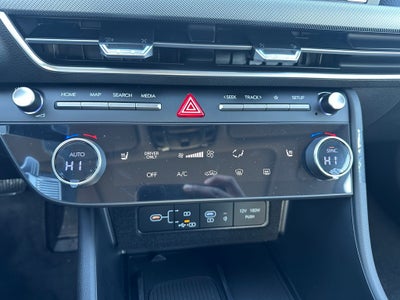 2026 Hyundai SONATA HYBRID SEL