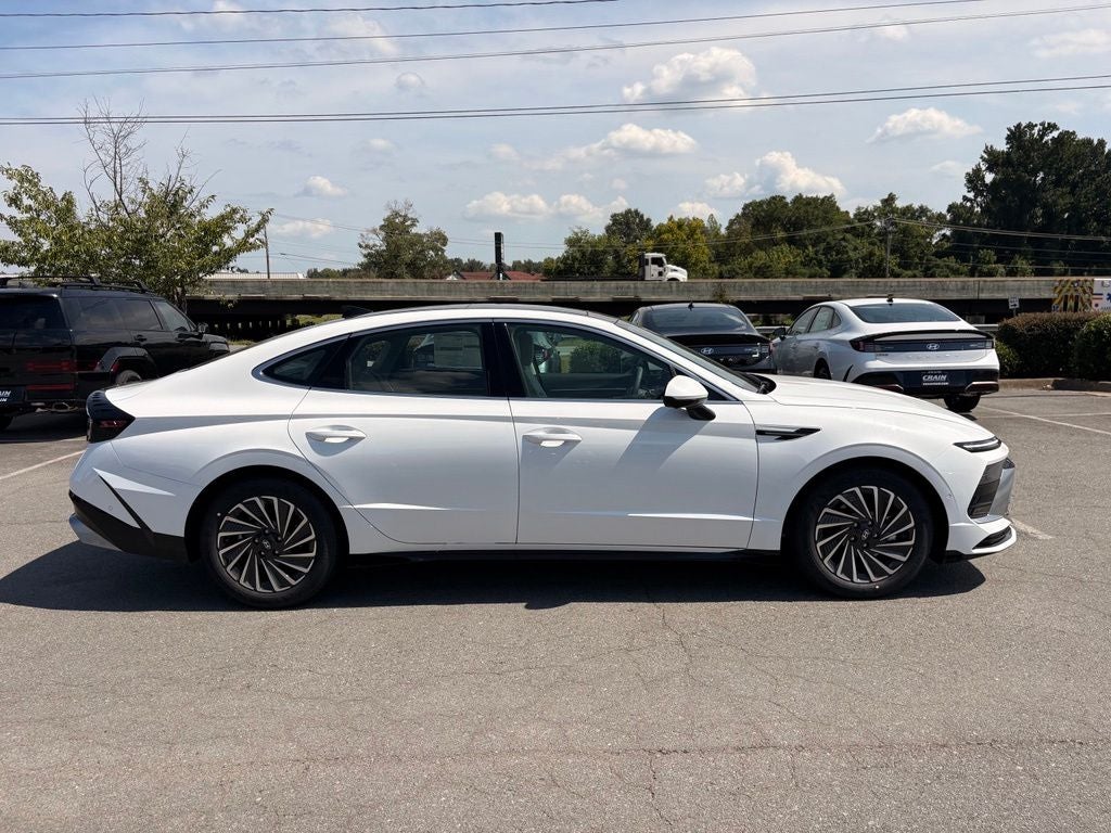 2026 Hyundai SONATA HYBRID Limited