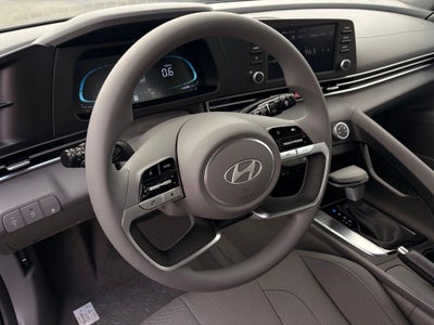 2026 Hyundai ELANTRA SE