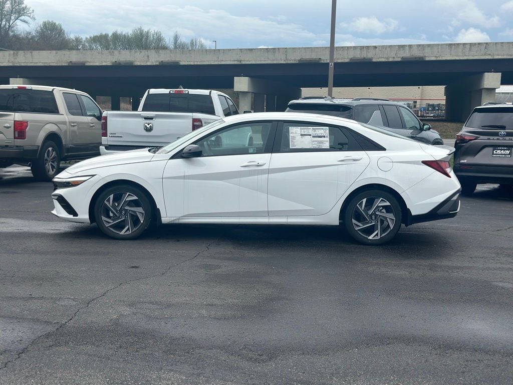 2025 Hyundai ELANTRA SEL Sport