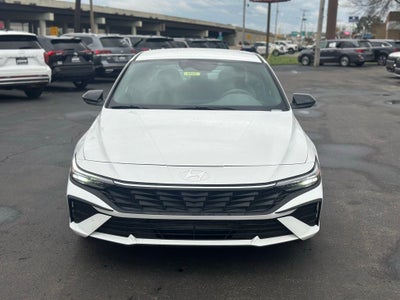 2025 Hyundai ELANTRA SEL Sport