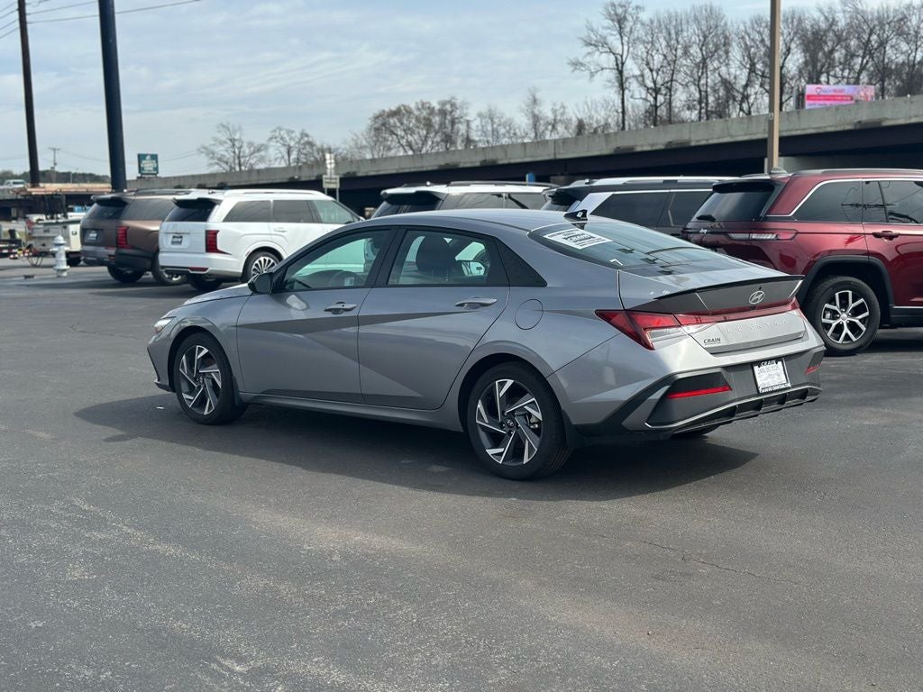 2025 Hyundai ELANTRA SEL Sport
