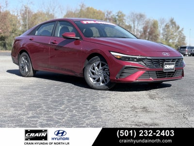 2024 Hyundai ELANTRA SEL
