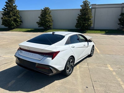 2024 Hyundai ELANTRA HYBRID Limited