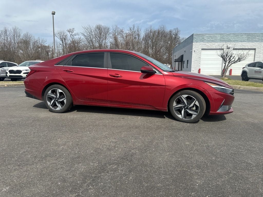 2023 Hyundai ELANTRA Limited