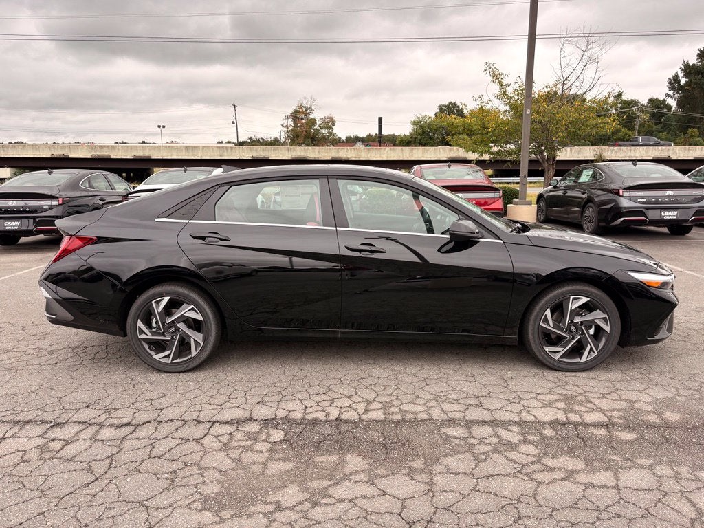 2026 Hyundai ELANTRA Limited