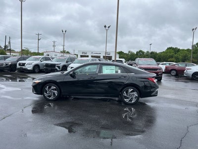 2026 Hyundai ELANTRA Limited