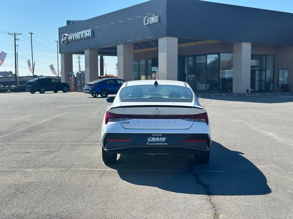 2026 Hyundai ELANTRA SEL Sport Premium