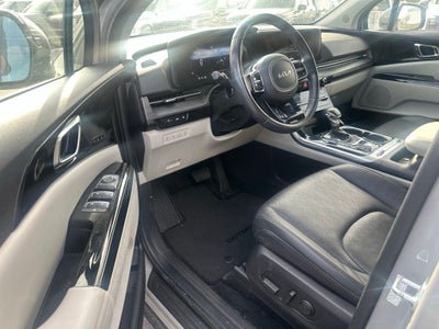 2024 Kia Carnival SX