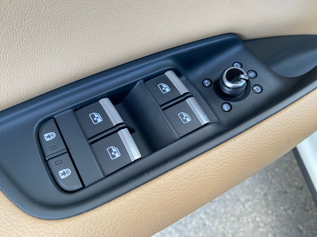 2021 Audi Q7 45 Premium quattro