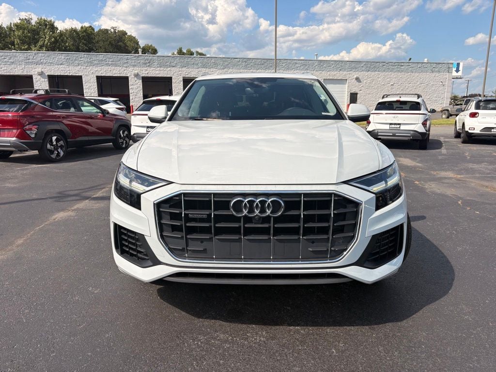 2022 Audi Q8 55 Premium quattro
