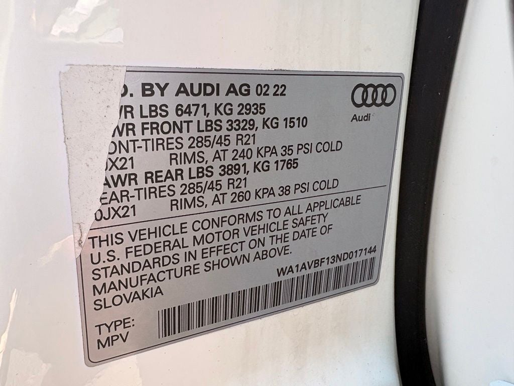 2022 Audi Q8 55 Premium quattro