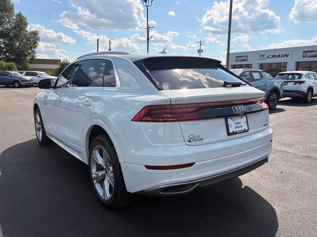 2022 Audi Q8 55 Premium quattro