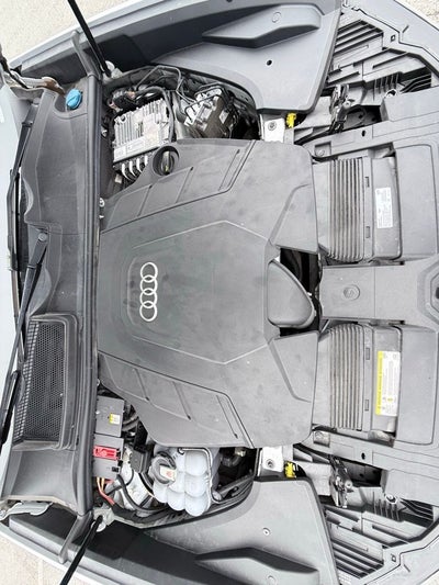 2020 Audi Q8 55 Premium Plus quattro