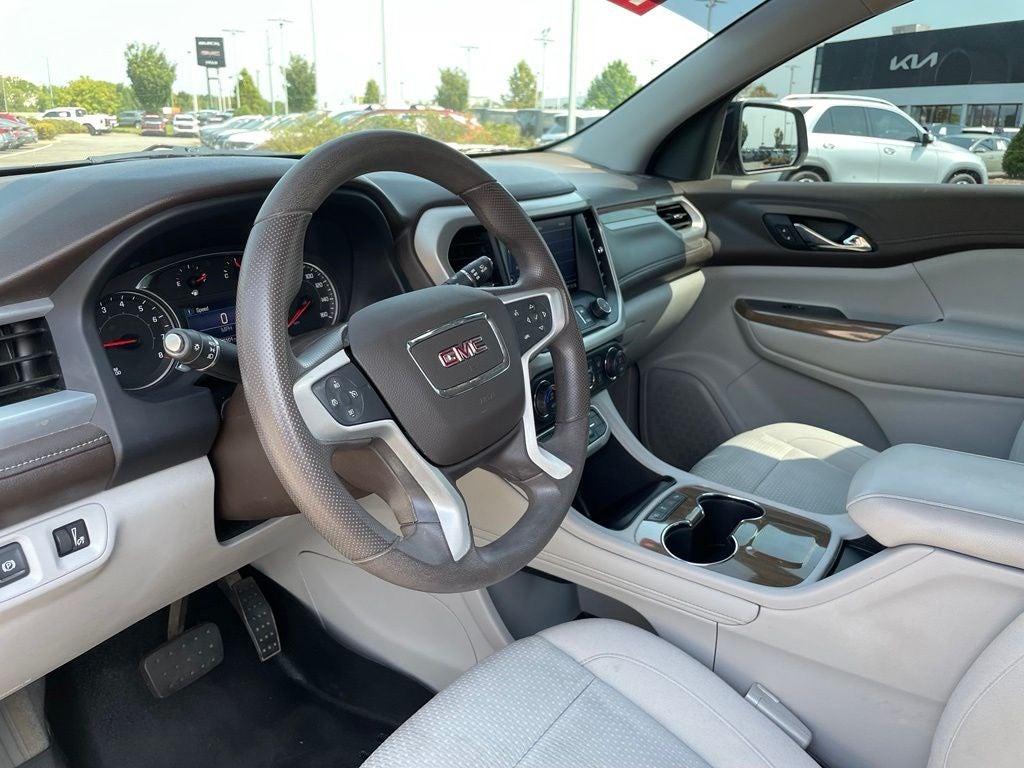 2021 GMC Acadia SLE