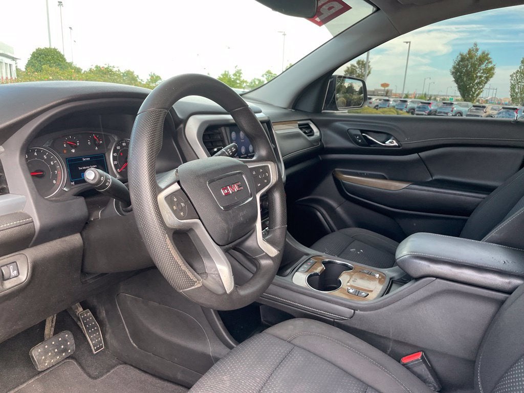 2021 GMC Acadia SLE