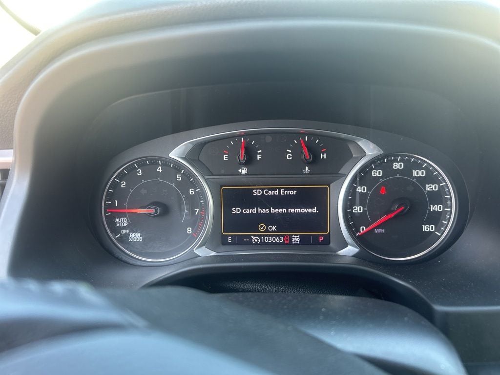 2022 GMC Acadia AT4