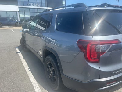 2022 GMC Acadia AT4