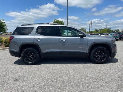 2022 GMC Acadia AT4