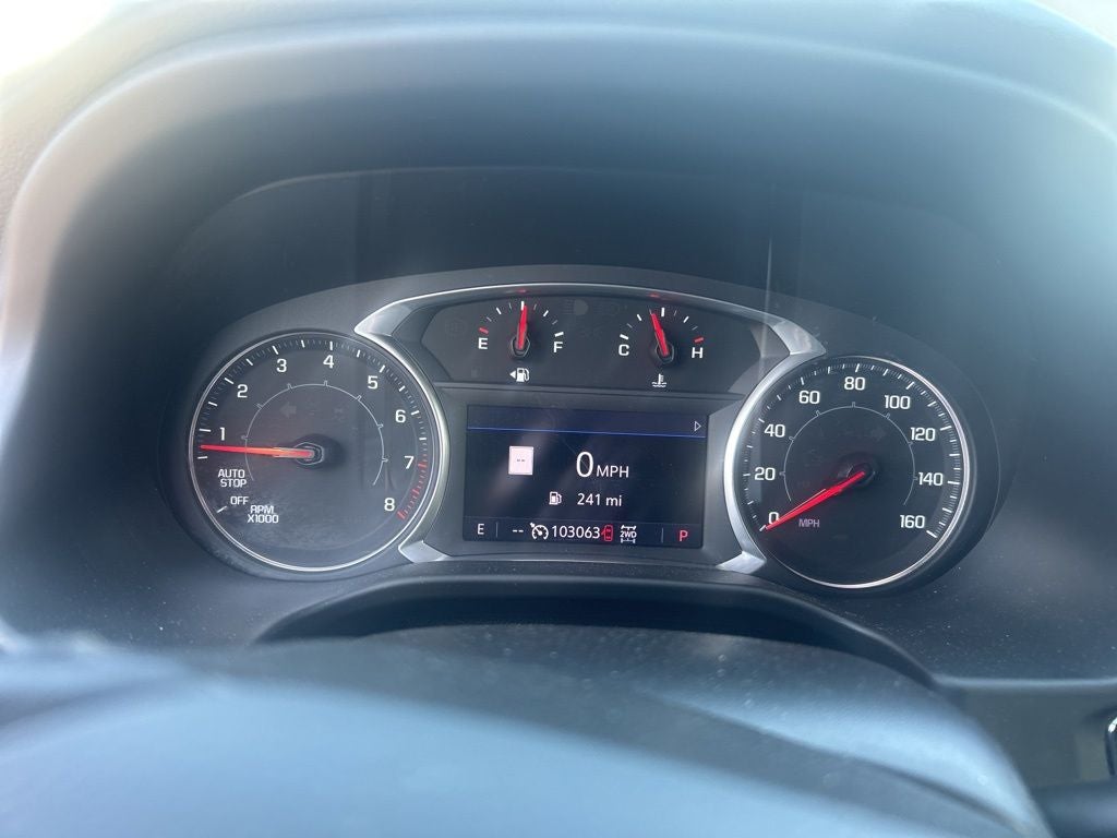 2022 GMC Acadia AT4