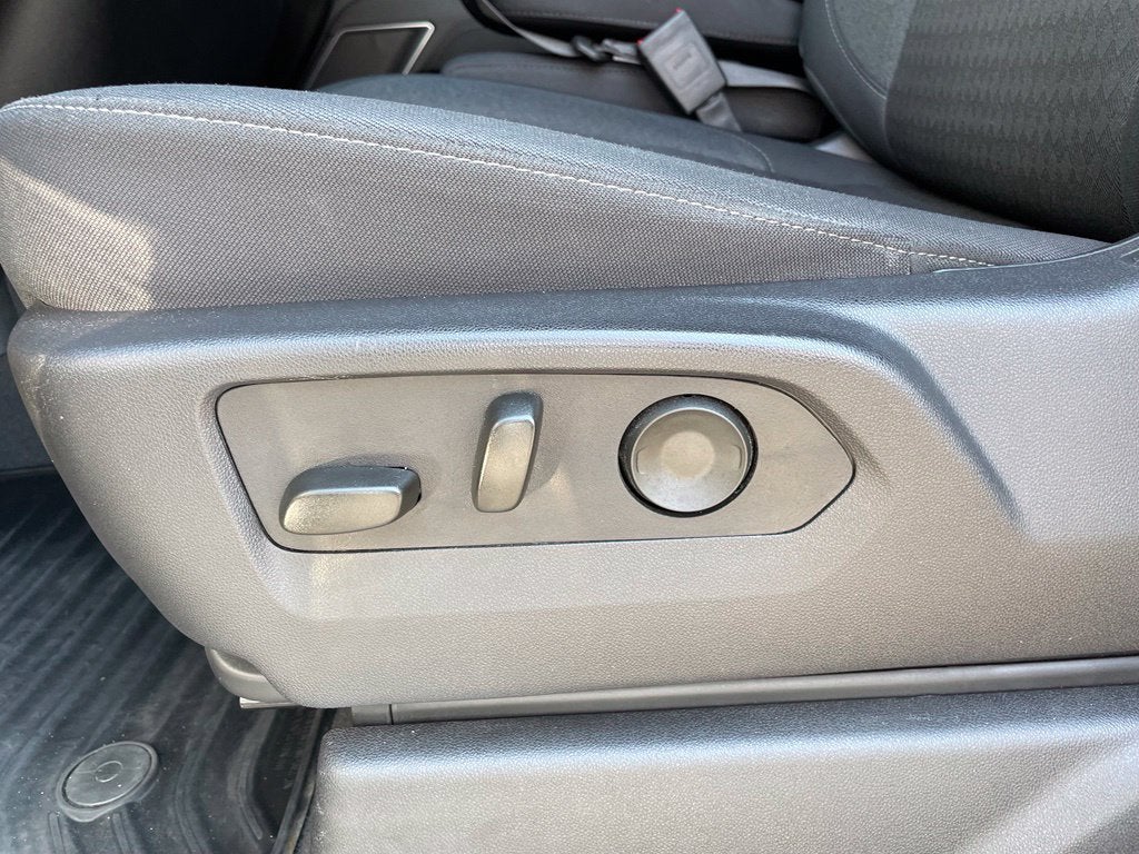 2025 GMC Sierra 1500 SLE