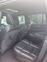 2018 Cadillac Escalade Platinum Edition