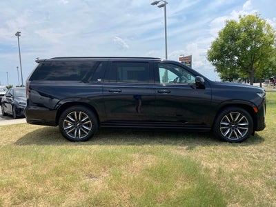 2022 Cadillac Escalade ESV Sport Platinum