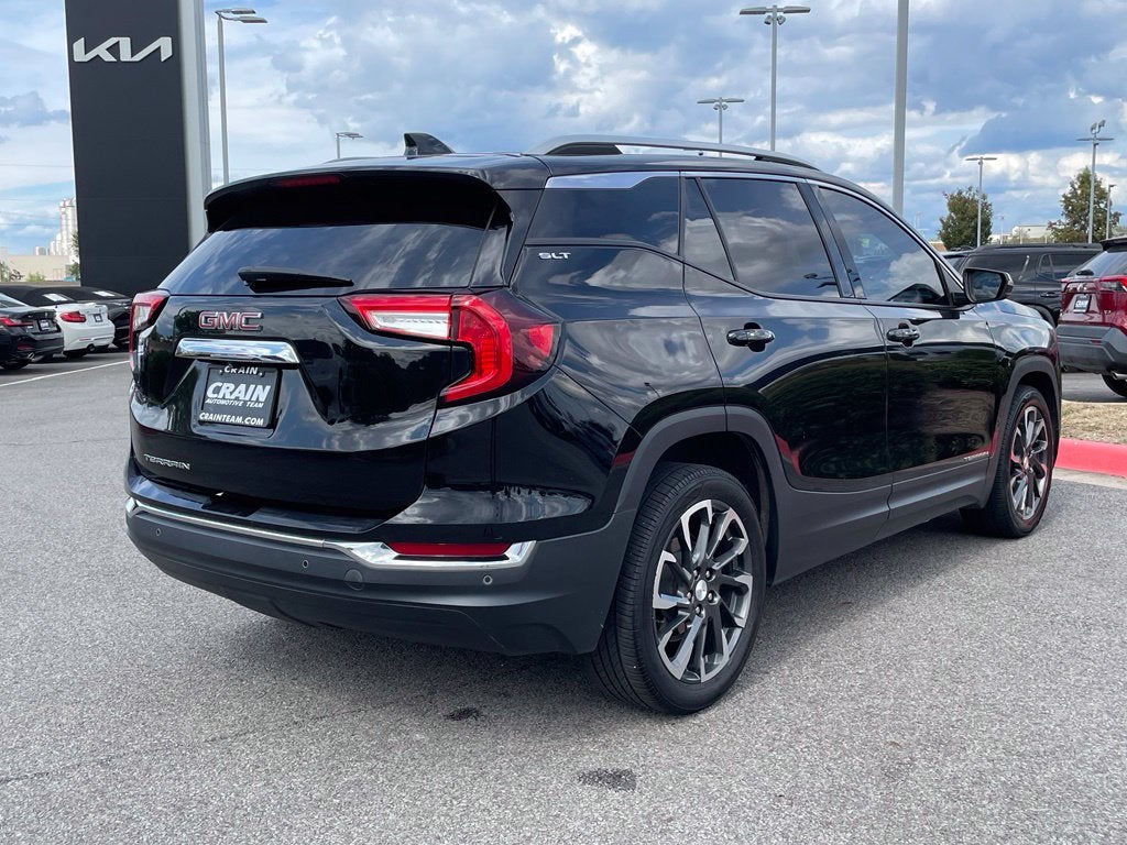 2022 GMC Terrain SLT