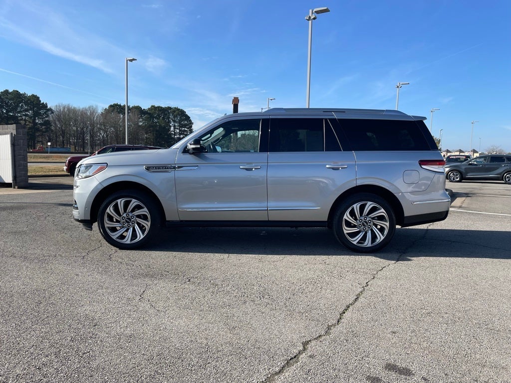 2022 Lincoln Navigator Reserve