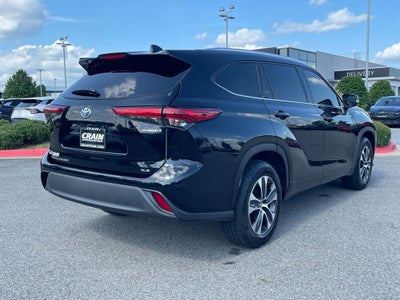 2021 Toyota Highlander Hybrid XLE