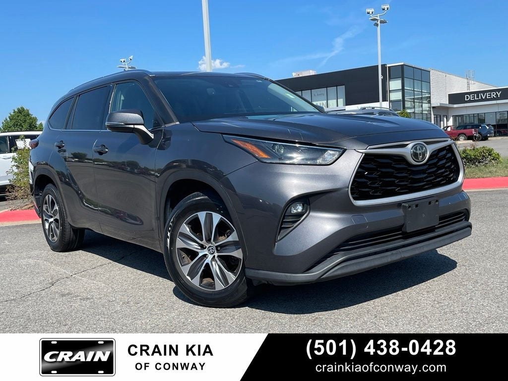 2021 Toyota Highlander XLE