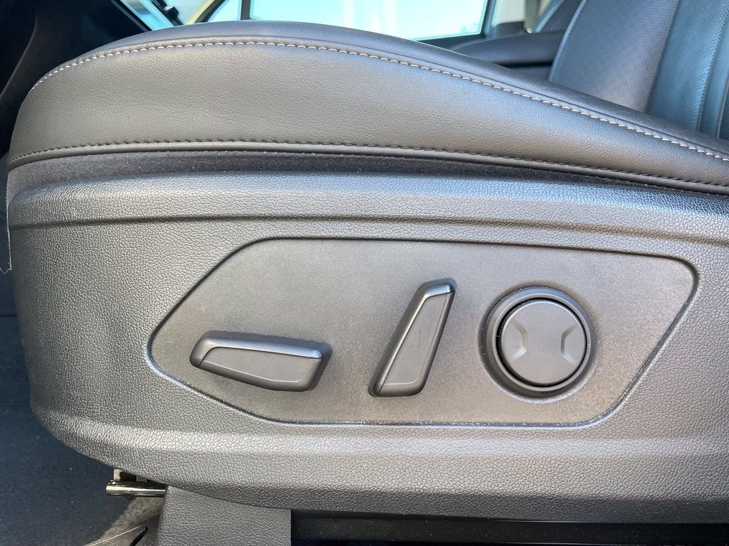 2024 Kia Sorento SX