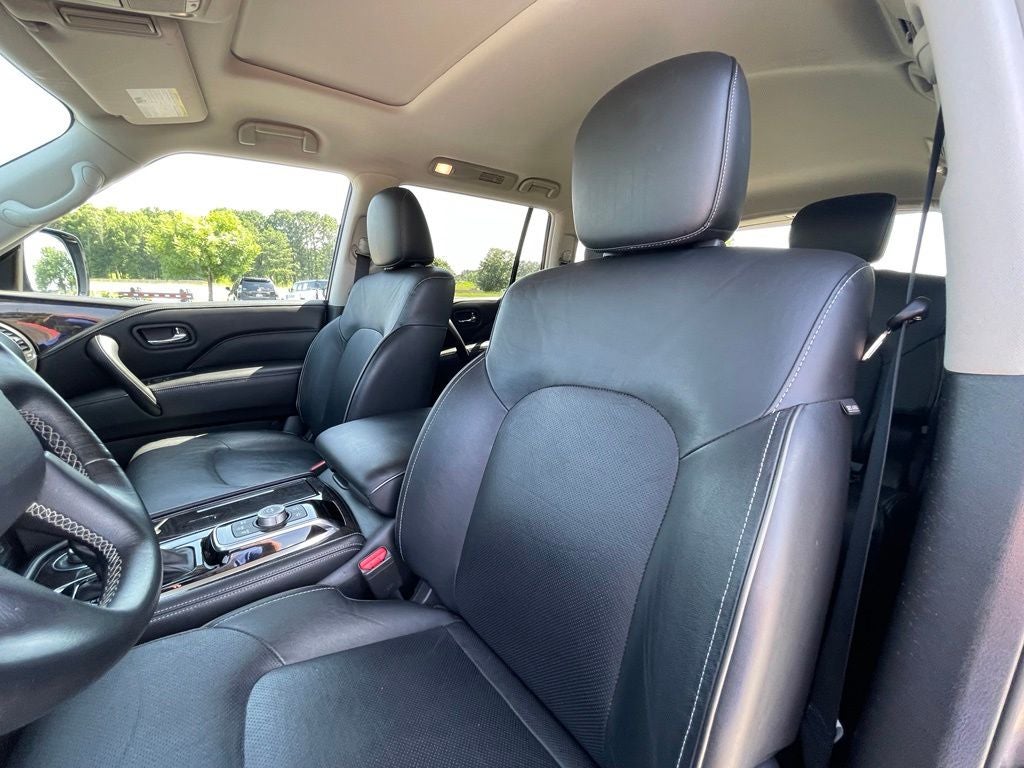 2024 INFINITI QX80 LUXE
