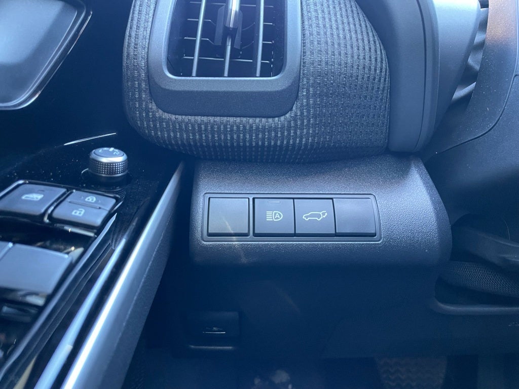 2024 Toyota bZ4X Limited