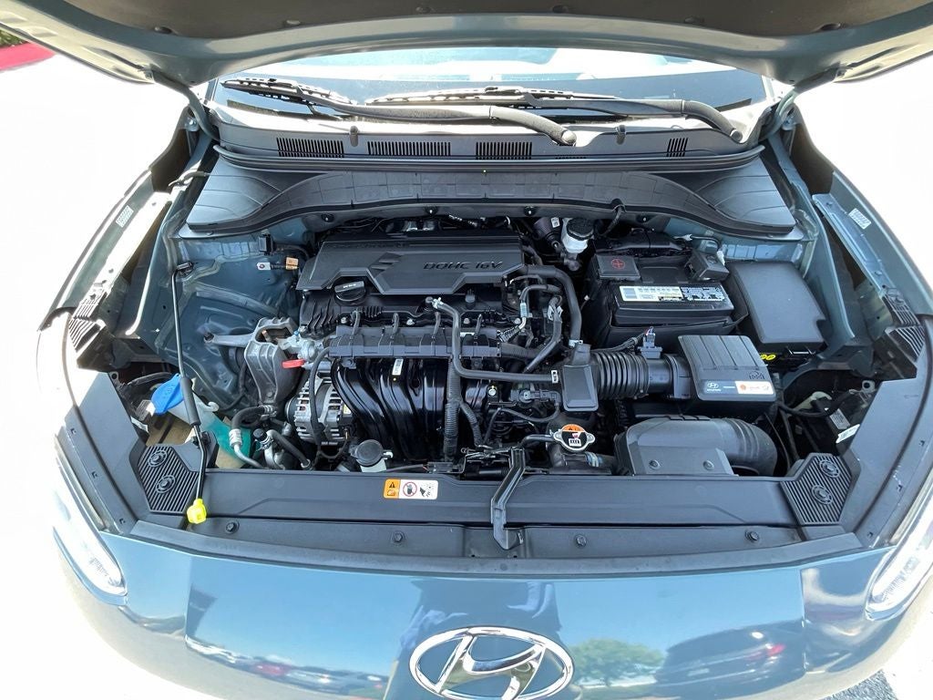 2022 Hyundai KONA SEL