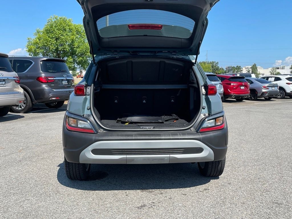 2022 Hyundai KONA SEL