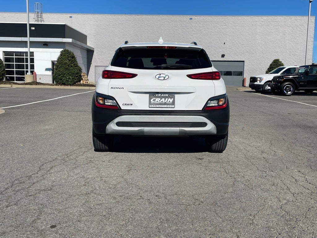 2022 Hyundai KONA SEL