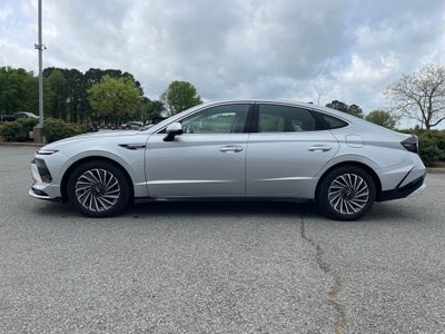 2026 Hyundai SONATA HYBRID SEL