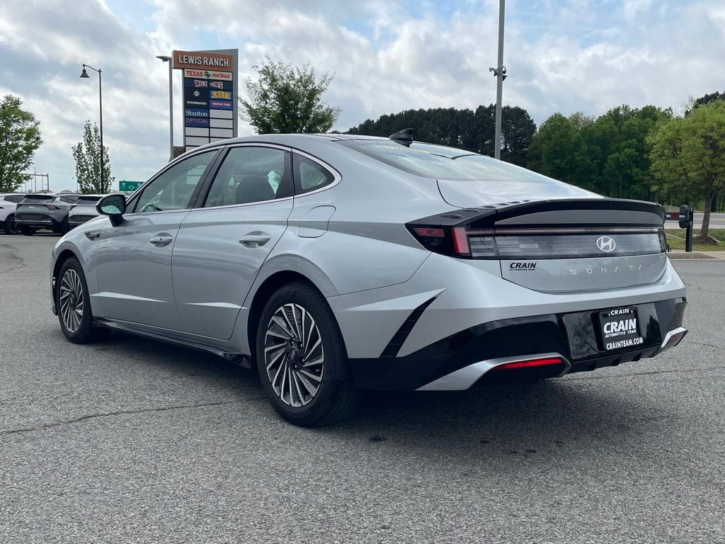 2026 Hyundai SONATA HYBRID SEL