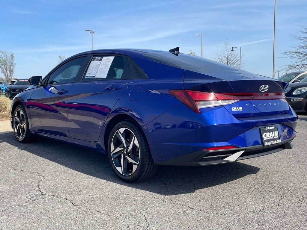 2023 Hyundai ELANTRA SEL