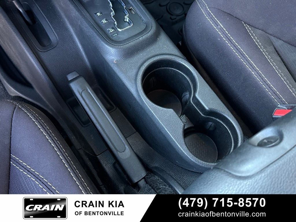 2014 Jeep Wrangler Unlimited Rubicon - LIFTED! / 4WD / CLEAN CARFAX