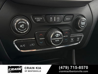 2016 Jeep Cherokee Trailhawk - 4WD / SUNROOF / CLEAN CARFAX